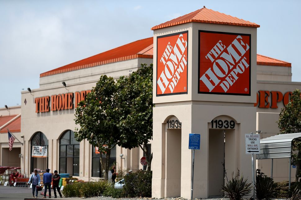 Exterior of Home Depot store 